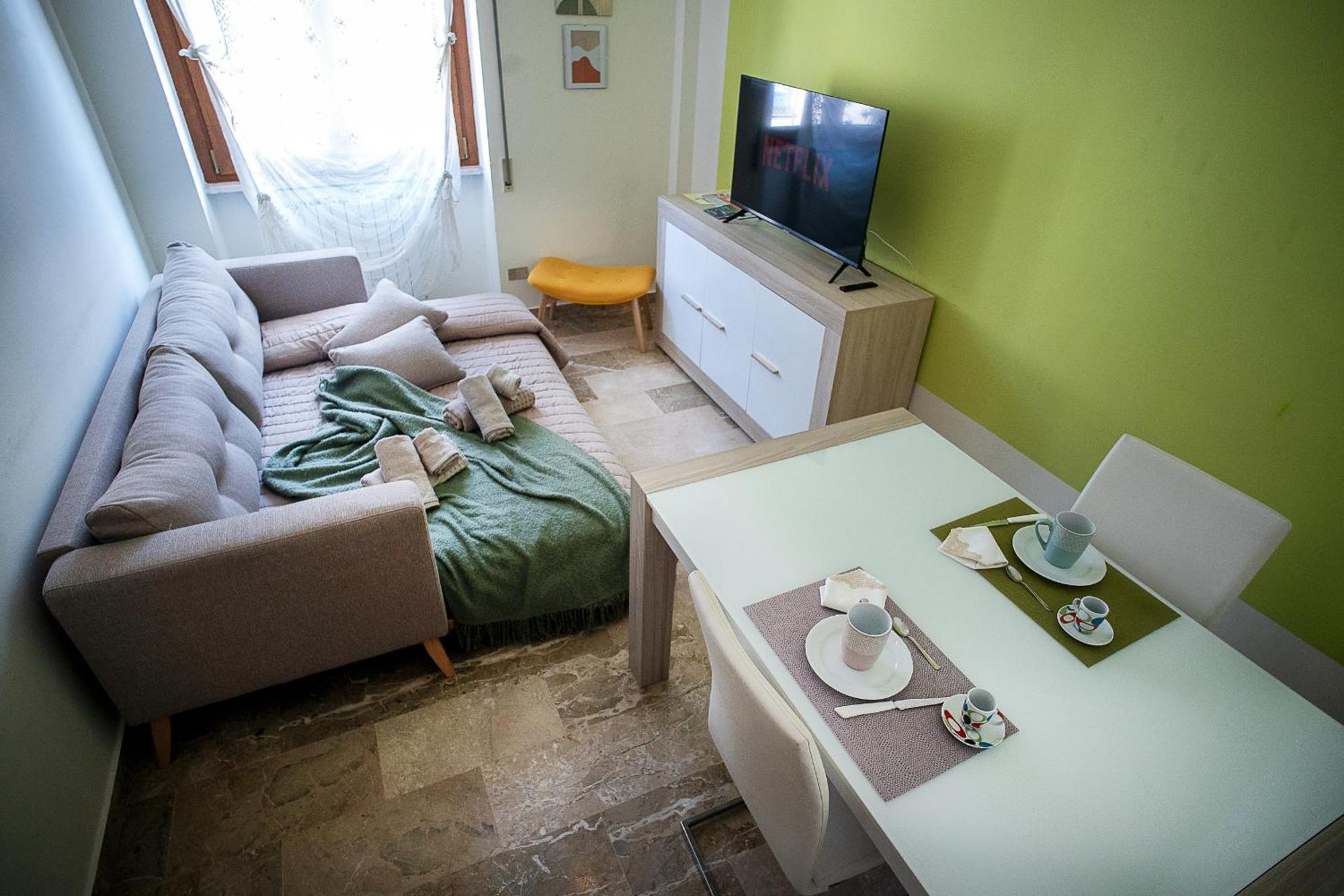 Monte Camicia - Cozy Home In City Center-Spacious-Free Parking 拉奎拉 外观 照片